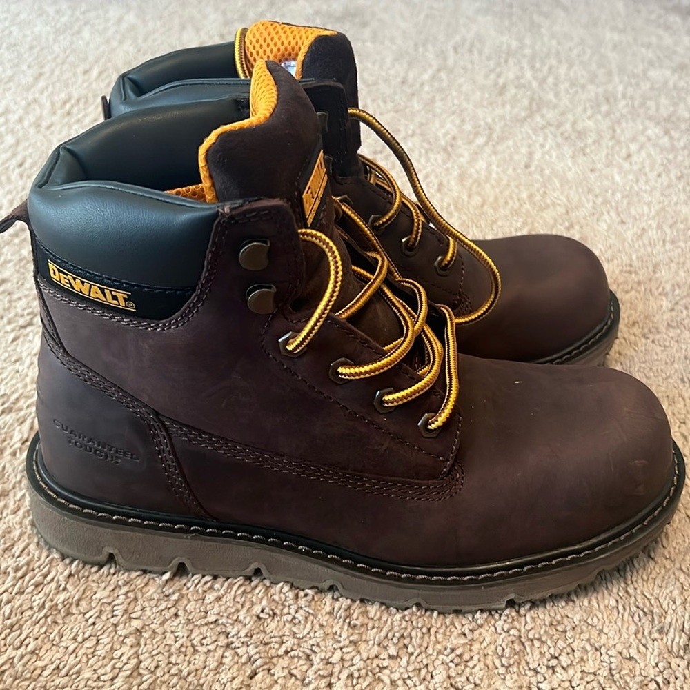 Dewalt 6” composite toe boots